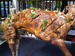 catering prasmanan dan kambing guling