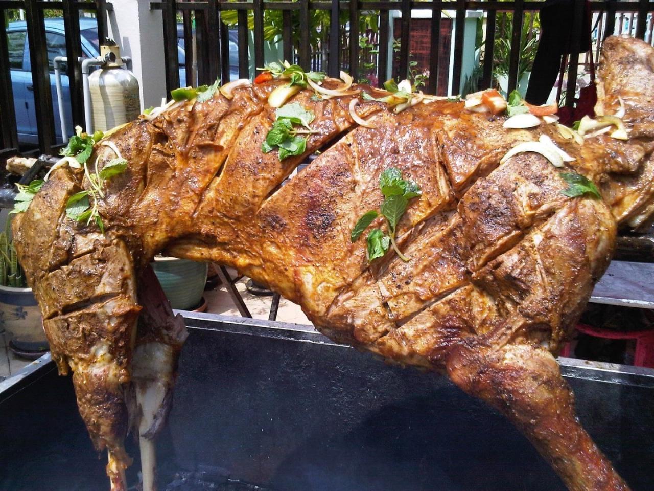 catering prasmanan dan kambing guling