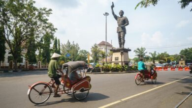 Transportasi Wisata Solo